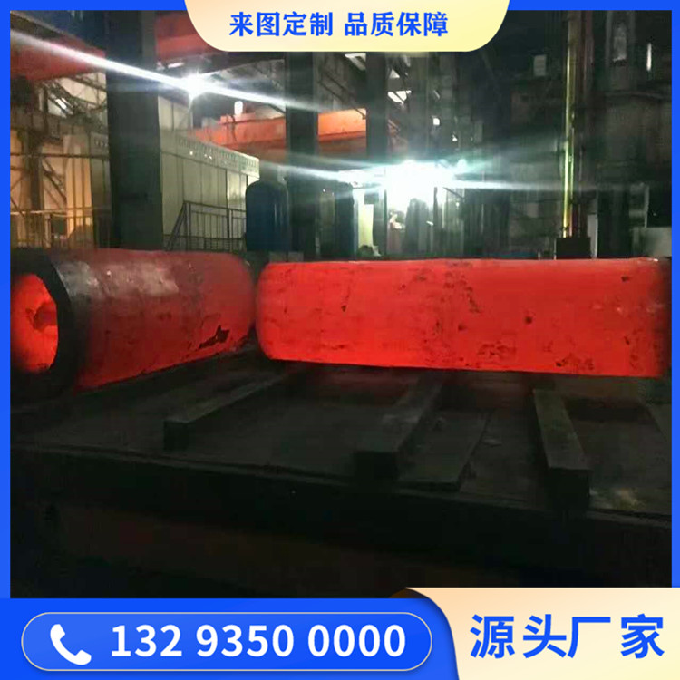 DN2400管模
